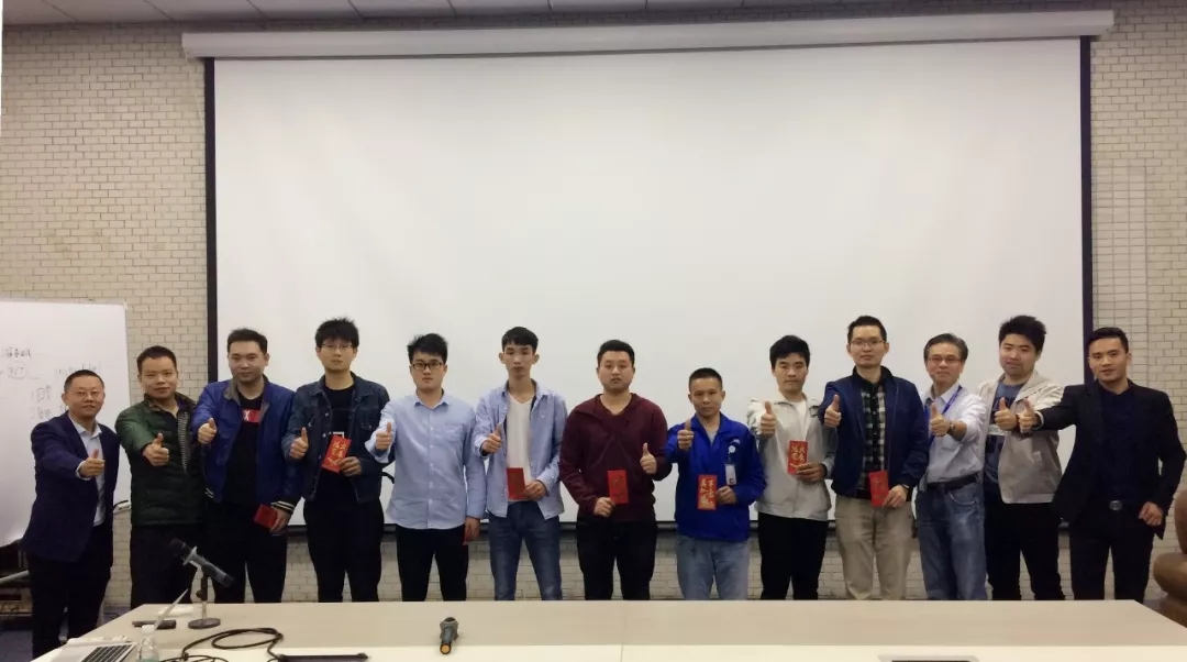 关注细节，精益求精 | TD-250D灌胶机研发成功并顺利出货