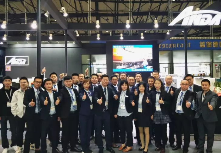 尊龙凯时展示流体应用新产品 | 上海慕尼黑展现场报道