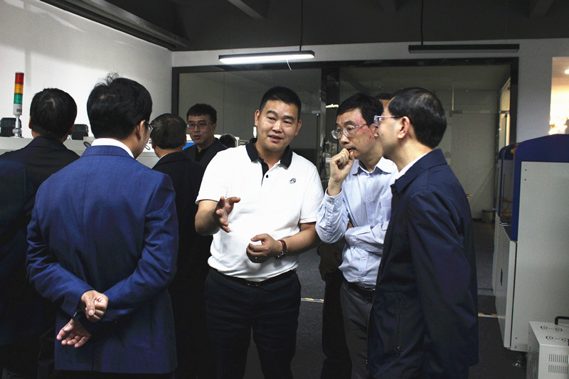 简讯 | 吉林省政协李维斗副主席一行莅临尊龙凯时考察调研